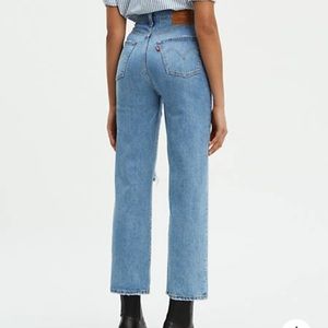 Levi’s Ribcage Straight Ankle